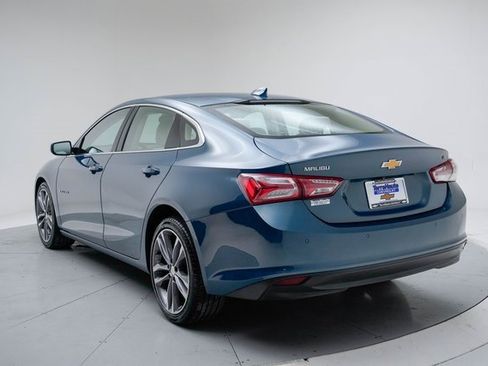 Used 2024 Chevrolet Malibu LT image 3