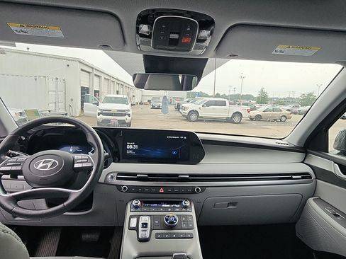 Used 2024 Hyundai Palisade SEL w/ Premium Package AWD/4WD image 21