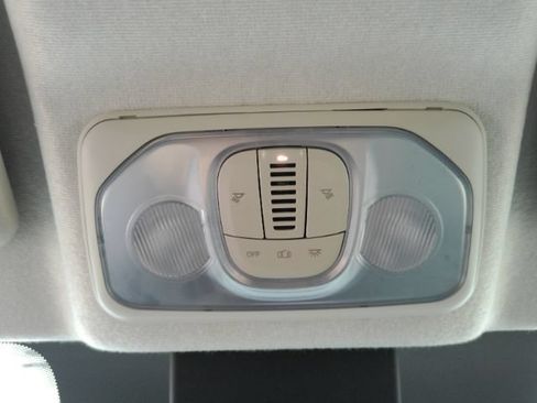 Used 2025 RAM ProMaster 2500 w/ Convenience Group FWD image 37