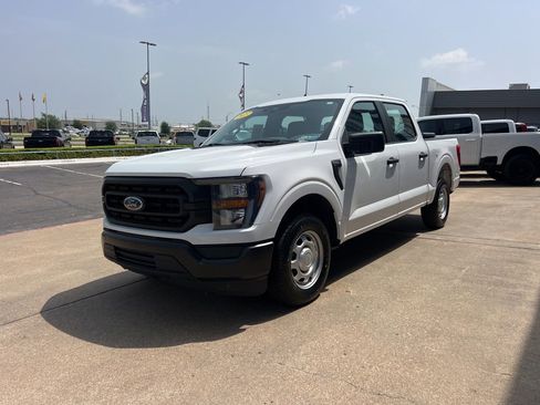 Used 2023 Ford F150 XL RWD image 5
