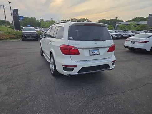 Used 2016 Mercedes-Benz GL 550 4MATIC image 17