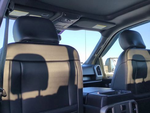 Used 2019 Ford F150 Lariat w/ Equipment Group 502A Luxury image 19