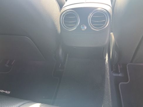 Used 2020 Mercedes-Benz C 300 Sedan image 9