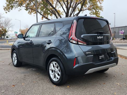 Used 2024 Kia Soul LX w/ Option Group 015 image 8