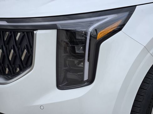 New 2026 Kia Carnival EX FWD image 7