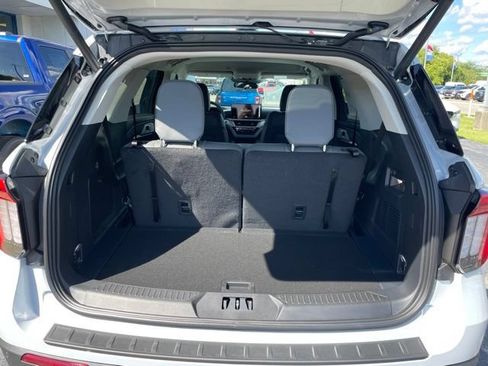 New 2026 Ford Explorer Active w/ Active Comfort Package AWD/4WD image 54