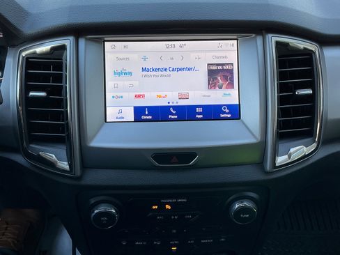 Used 2021 Ford Ranger XLT w/ Equipment Group 301A Mid image 8