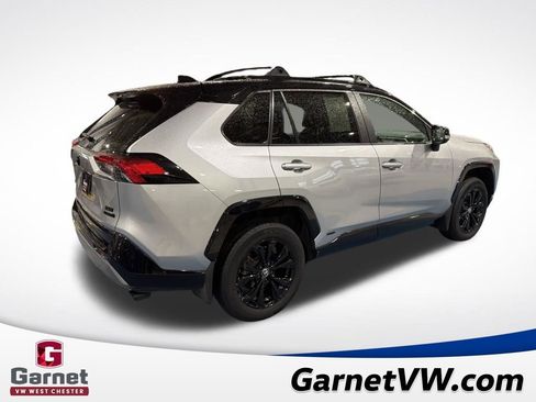 Used 2022 Toyota RAV4 XSE image 5