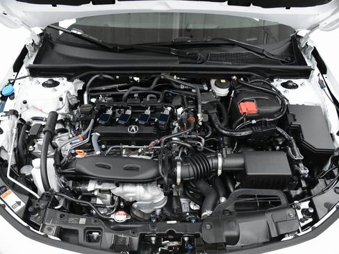 New 2025 Acura Integra image 3