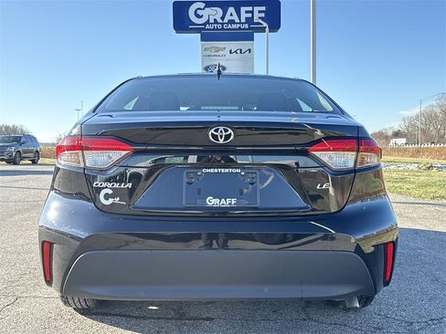 Used 2024 Toyota Corolla LE image 7