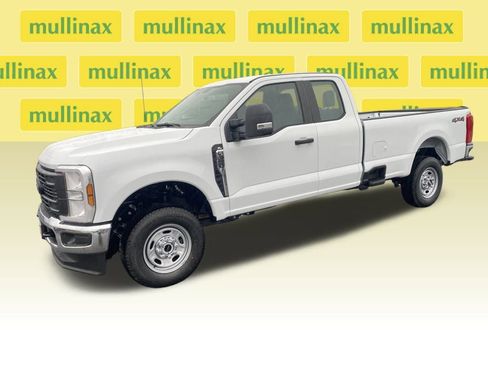 New 2026 Ford F350 XL w/ XL Chrome Package image 9