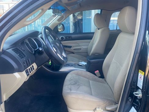 Used 2015 Toyota Tacoma 4x4 Access Cab V6 w/ SR5 Package image 10