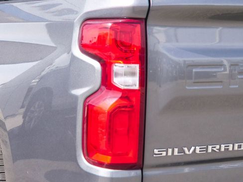 Used 2020 Chevrolet Silverado 1500 RST w/ All-Star Edition image 10