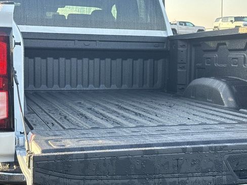 New 2026 GMC Sierra 2500 Pro image 9