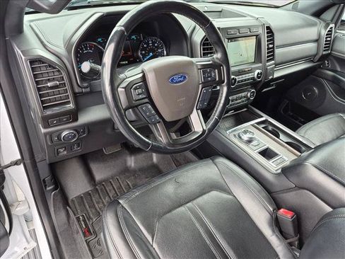 Used 2018 Ford Expedition Max Limited RWD image 10