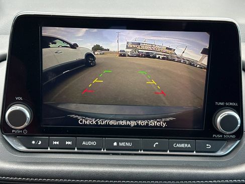 Certified 2025 Nissan Rogue SV AWD/4WD image 25