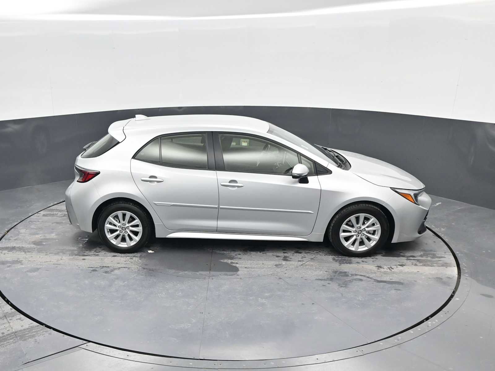 Used 2024 Toyota Corolla SE FWD image 34