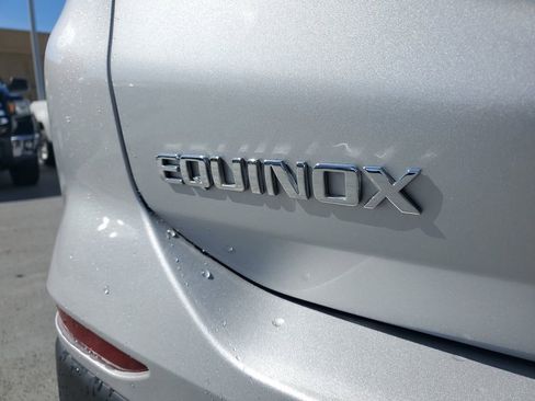Used 2022 Chevrolet Equinox Premier image 7