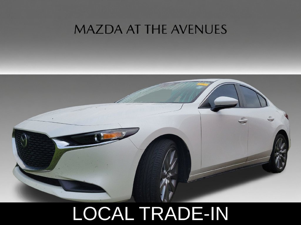 Used 2023 MAZDA MAZDA3 s FWD image 3