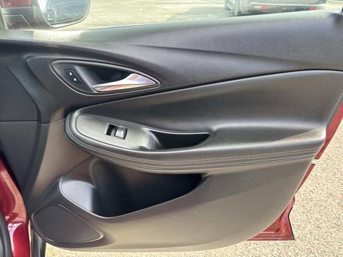 Used 2024 Buick Encore GX Preferred FWD image 14