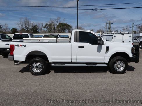 Used 2018 Ford F250 XL w/ Power Equipment Group image 6
