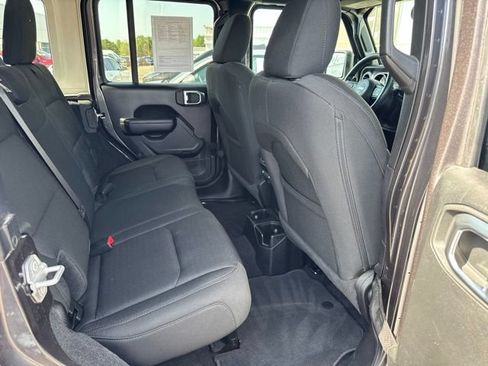 Used 2021 Jeep Wrangler Unlimited Sport AWD/4WD image 21