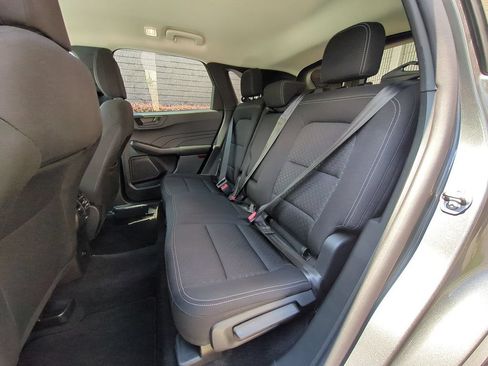 Used 2025 Ford Escape Active AWD/4WD image 27