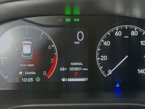 Used 2025 Honda HR-V LX image 18