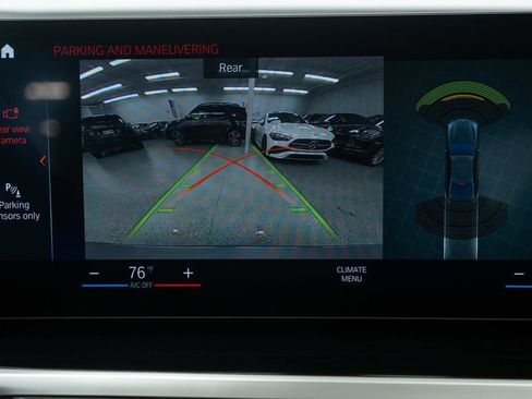 Used 2024 BMW 330e xDrive image 19