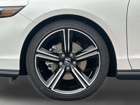 New 2026 Honda Accord Sport image 11