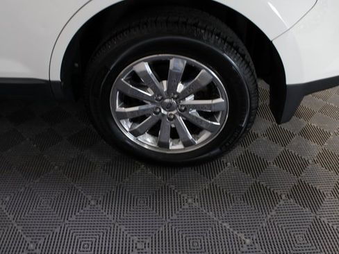 Used 2009 Ford Edge Limited image 20