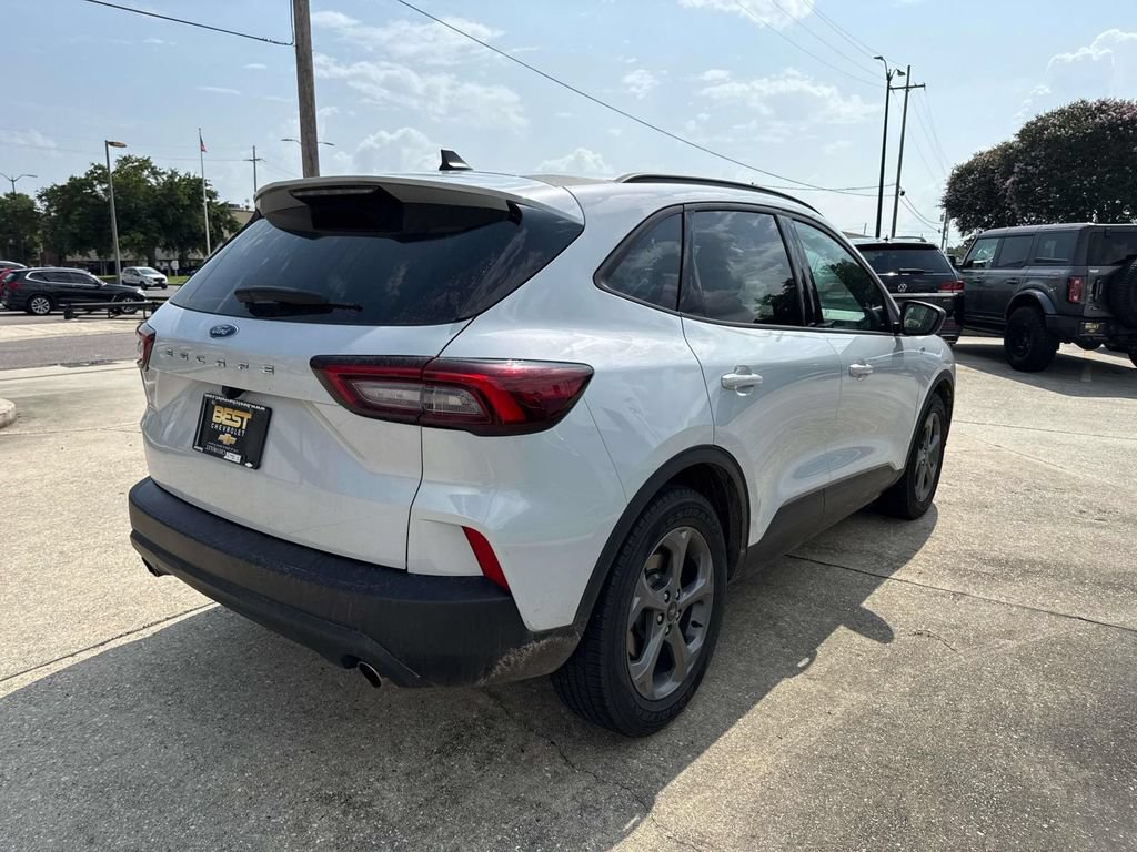 Used 2025 Ford Escape ST-Line FWD image 7
