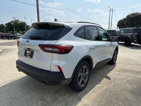 Used 2025 Ford Escape ST-Line FWD image 7