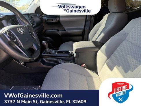 Used 2020 Toyota Tacoma SR image 16