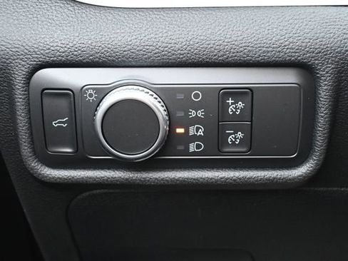 Used 2020 Ford Explorer XLT w/ Comfort Package AWD/4WD image 41