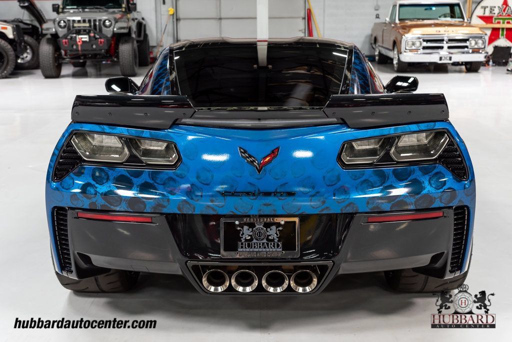 Used 2016 Chevrolet Corvette Z06 w/ 3LZ Preferred Equipment Group RWD image 8