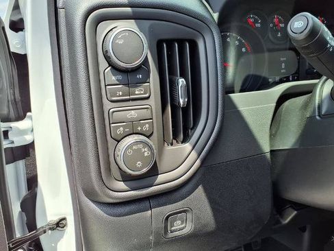 New 2026 Chevrolet Silverado 1500 Custom w/ Turbomax Blackout Package AWD/4WD image 17