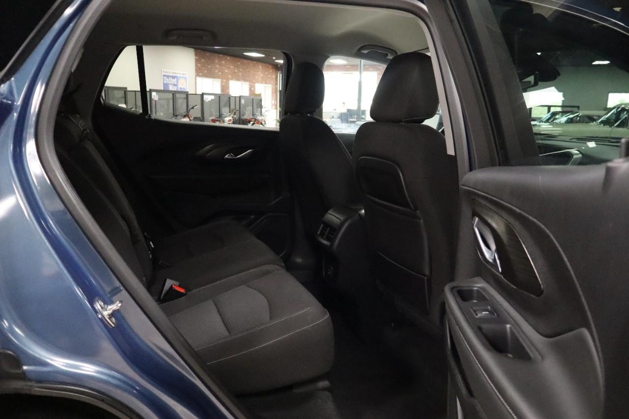 Used 2024 GMC Terrain SLE AWD/4WD image 26