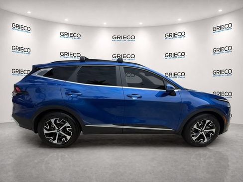 Used 2025 Kia Sportage EX w/ Premium Package FWD image 8