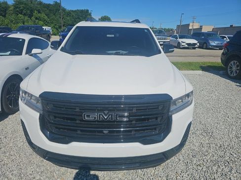 Used 2023 GMC Acadia SLT w/ Elevation Edition AWD/4WD image 2
