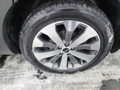 Used 2022 Kia Telluride S image 26