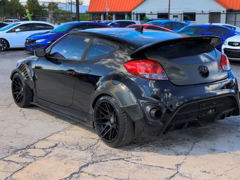 Used 2014 Hyundai Veloster Turbo image 7