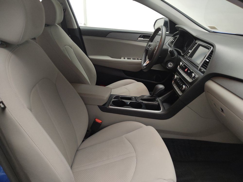 Used 2019 Hyundai Sonata SE FWD image 21