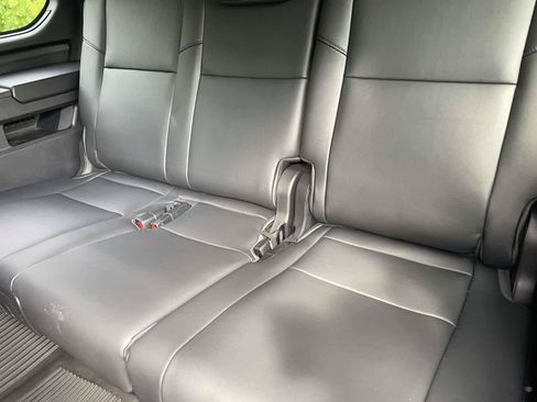 Used 2024 Toyota Sequoia Platinum AWD/4WD image 20