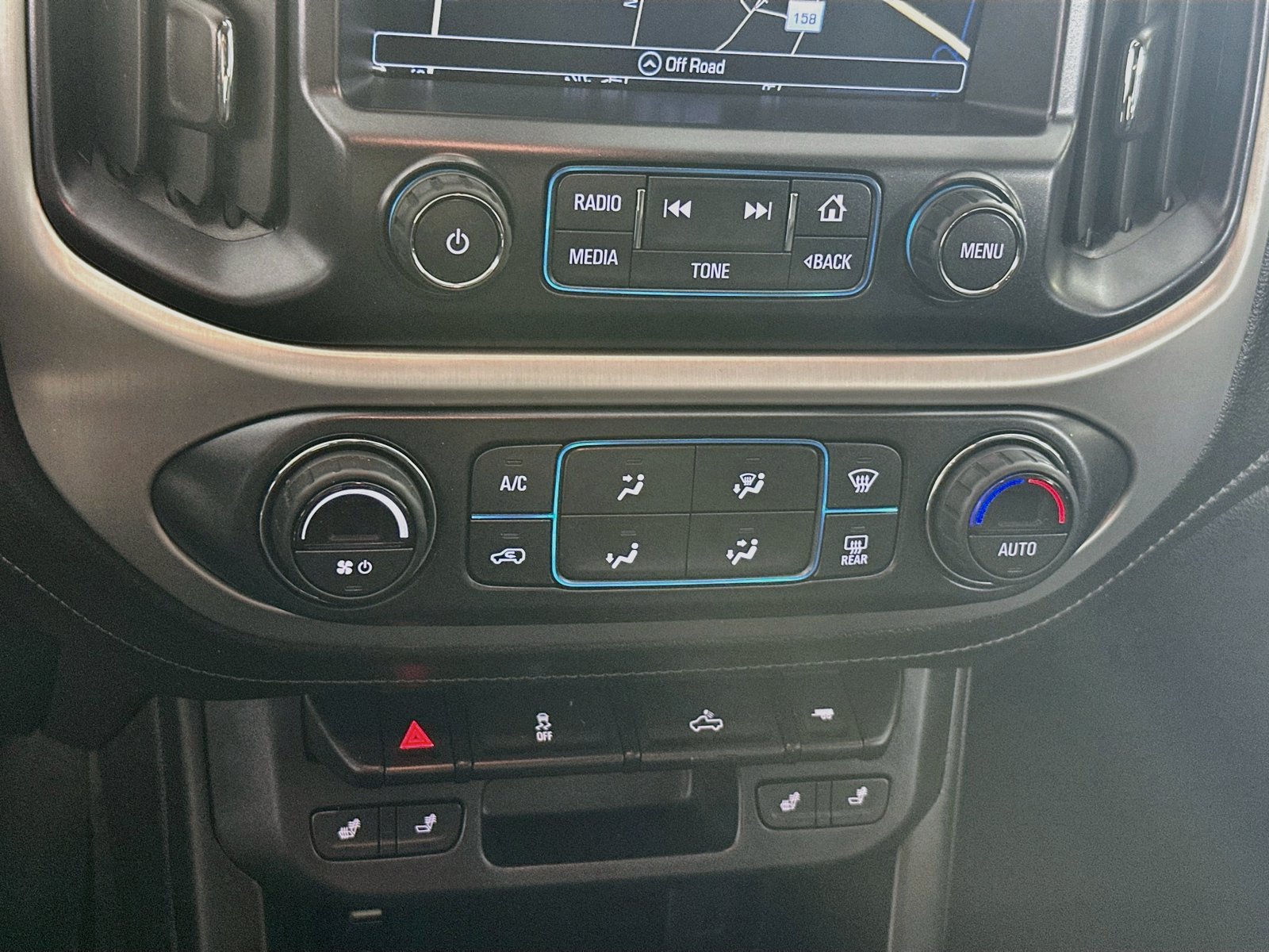 Used 2018 GMC Canyon SLT w/ Trailering Package AWD/4WD image 16