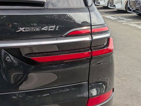 New 2026 BMW X7 xDrive40i w/ M Sport Package image 26