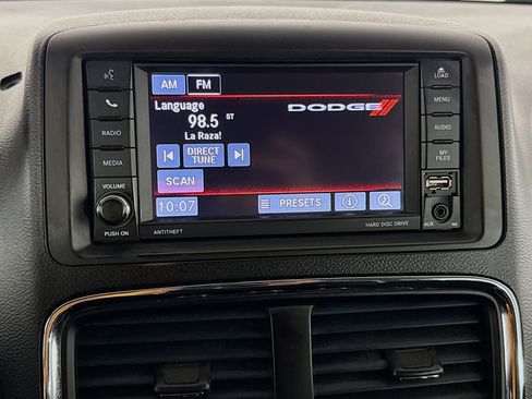Used 2017 Dodge Grand Caravan SE w/ Power Window Group FWD image 17