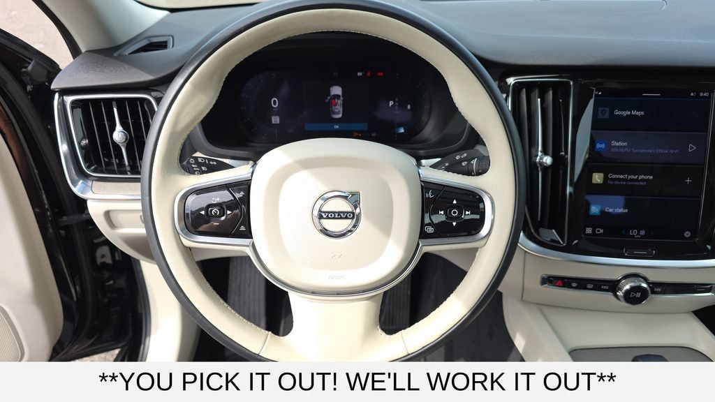 Used 2023 Volvo S60 B5 Plus FWD image 15