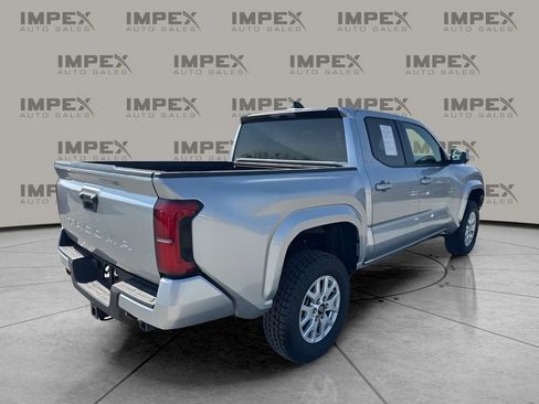 Used 2024 Toyota Tacoma SR5 image 5