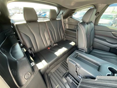 Used 2023 Acura MDX Type S image 24